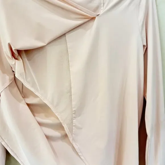 ATHLETA Sunlover UPF Top Size Small Tulip Back Active Workout Top Light Pink - Picture 8 of 14